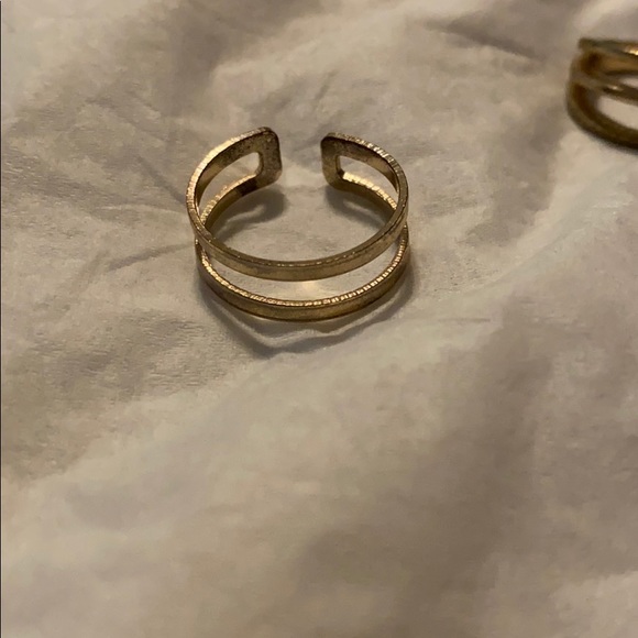 Six Gold Rings - Picture 3 of 7